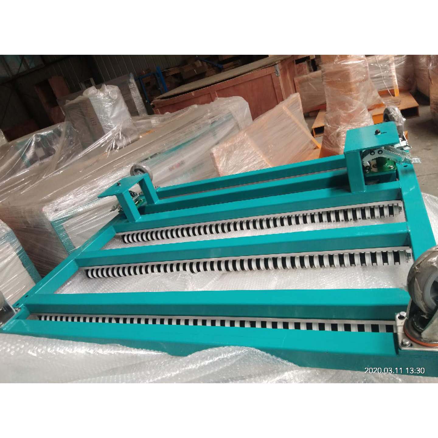 Delivery Of 6 Pcs Of Harp Glass Racks Qingdao Toyo Industry Co Ltd